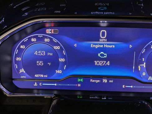 Used 2024 Chevrolet Silverado 1500 LT AWD/4WD image 30