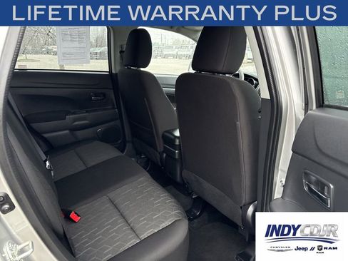 Used 2025 Mitsubishi Outlander Sport LE AWD/4WD image 12