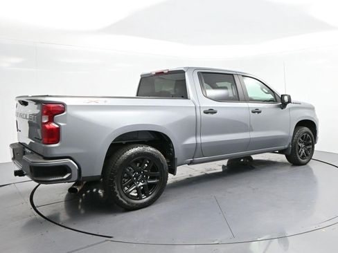 Used 2025 Chevrolet Silverado 1500 Custom w/ Turbomax Blackout Package AWD/4WD image 7
