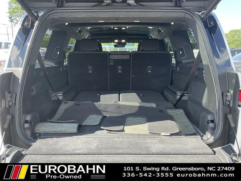 Used 2023 Rivian R1S Adventure AWD/4WD image 39