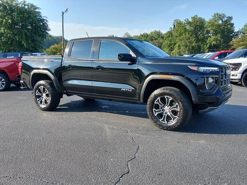 Used 2024 GMC Canyon AT4 w/ Technology Package AWD/4WD image 2