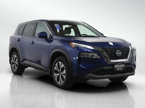 Used 2023 Nissan Rogue SV image 7