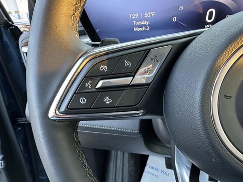 Used 2025 Buick Enclave Preferred image 24