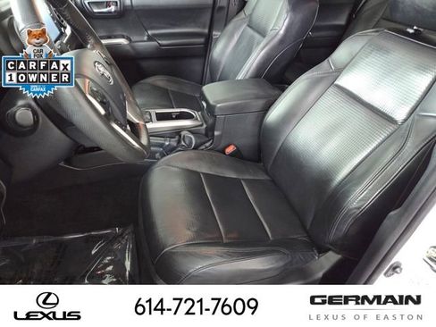 Used 2020 Toyota Tacoma Limited AWD/4WD image 20