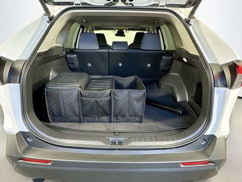 Certified 2025 Toyota RAV4 XLE w/ Convenience Package image 26