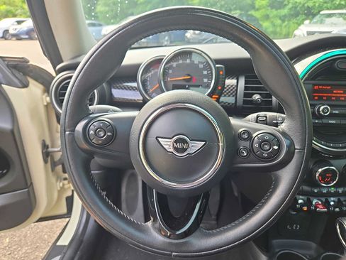 Used 2015 MINI Cooper S FWD image 16