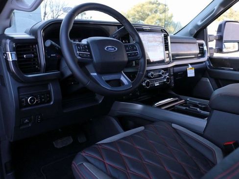 New 2026 Ford F250 Lariat w/ Black Appearance Package AWD/4WD image 23