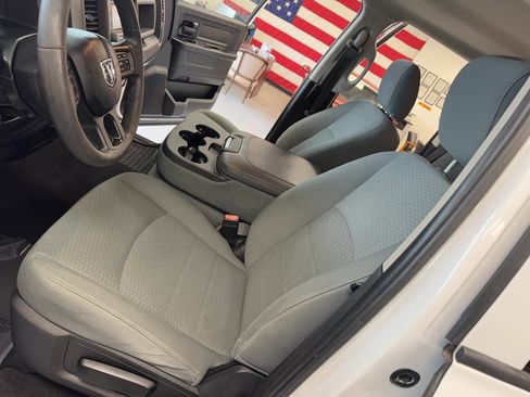 Used 2019 RAM 1500 Tradesman w/ Tradesman SXT Package image 15