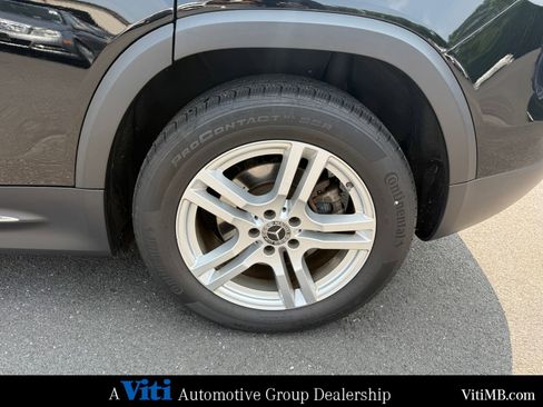 Used 2022 Mercedes-Benz GLB 250 4MATIC image 13