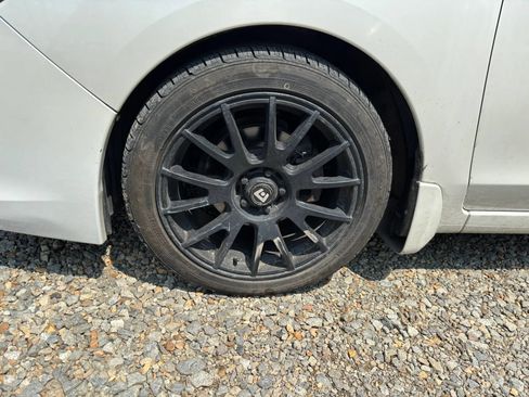 Used 2014 Subaru Impreza 2.0i AWD/4WD image 9