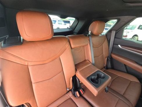 Used 2025 Cadillac XT5 Premium Luxury w/ Technology Package FWD image 15
