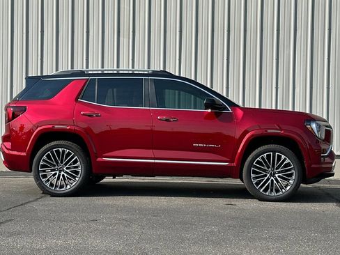 New 2026 GMC Terrain Denali image 4