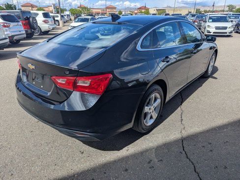 Used 2023 Chevrolet Malibu LT FWD image 5