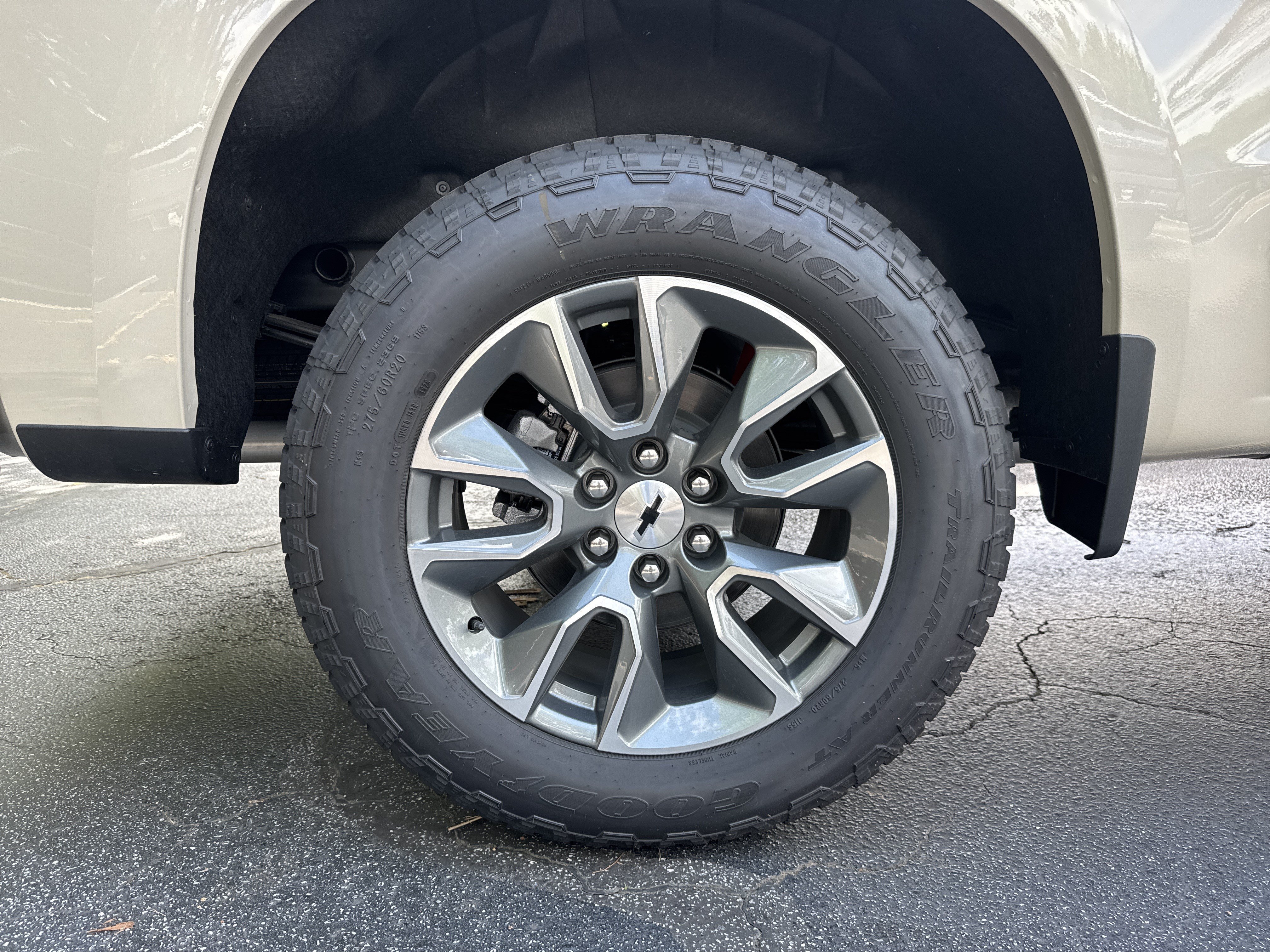 New 2026 Chevrolet Silverado 1500 RST w/ RST All Star Premium Package AWD/4WD image 18