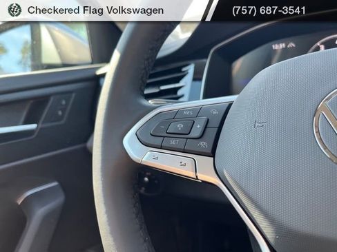 New 2026 Volkswagen Jetta SE FWD image 34