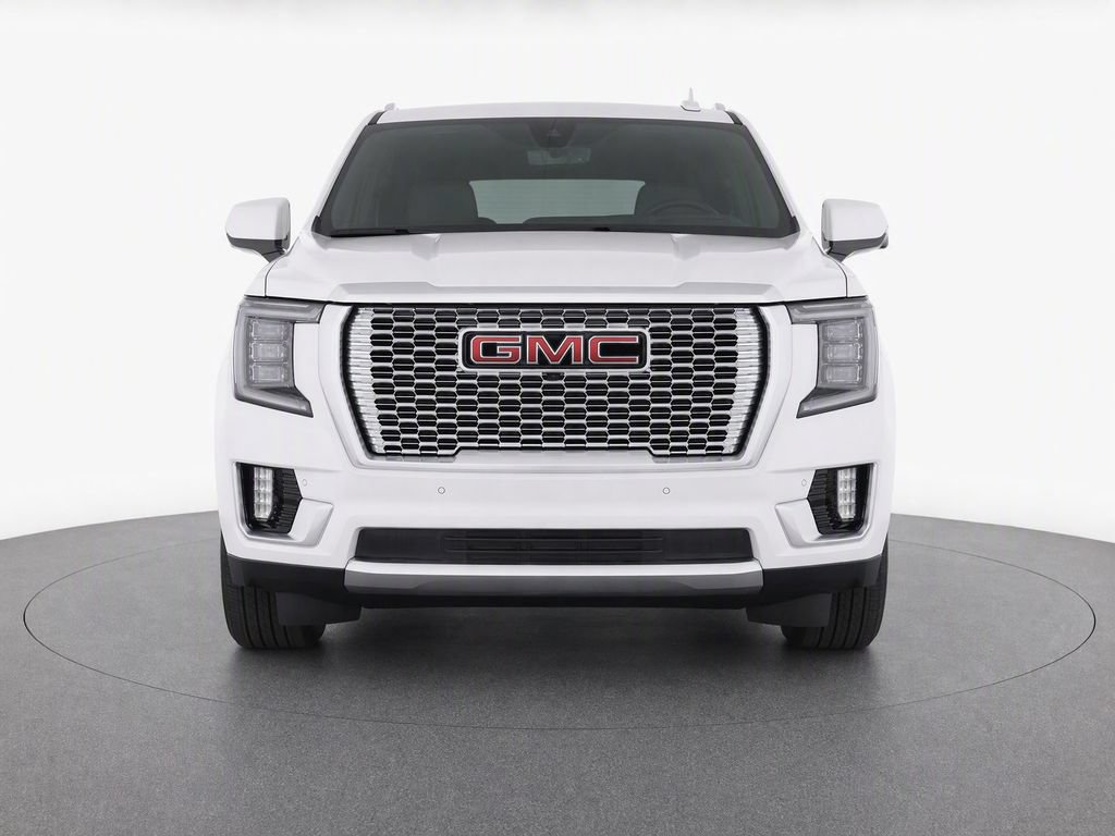 Used 2021 GMC Yukon XL Denali w/ Denali Ultimate Package AWD/4WD image 5