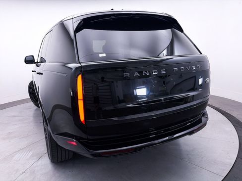 Used 2023 Land Rover Range Rover SE AWD/4WD image 11