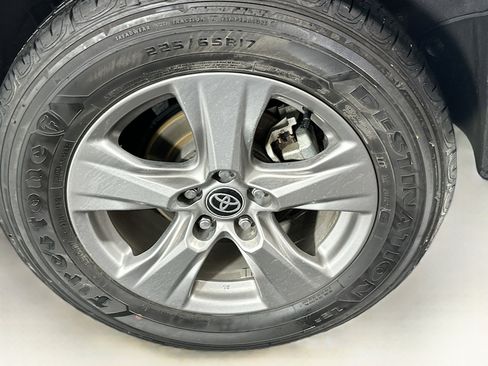 Used 2024 Toyota RAV4 XLE image 11