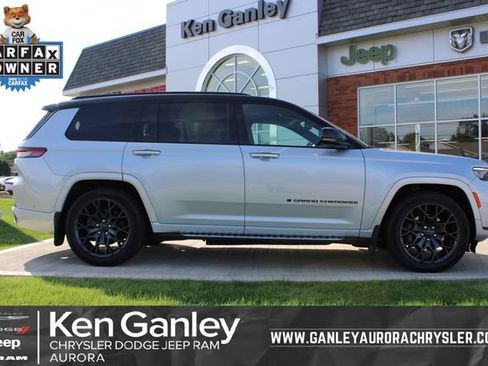 Used 2024 Jeep Grand Cherokee L Summit AWD/4WD image 1