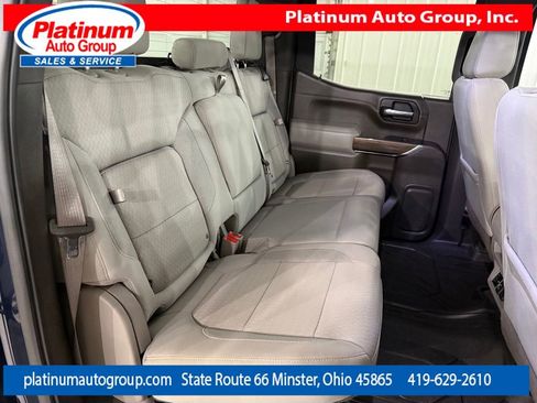 Used 2019 Chevrolet Silverado 1500 LT Trail Boss w/ Convenience Package AWD/4WD image 40
