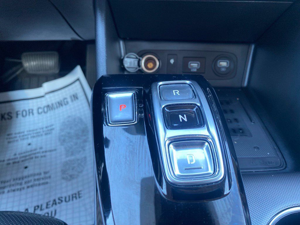 Certified 2023 Hyundai Sonata Limited FWD image 19