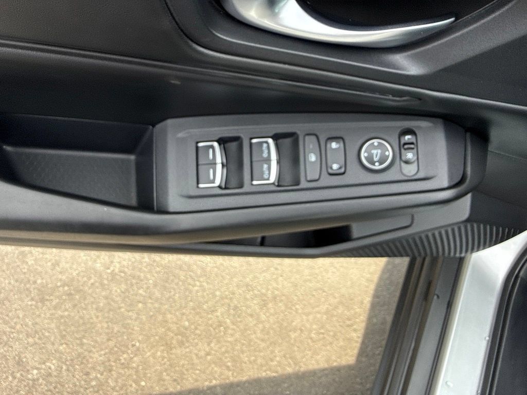 Used 2024 Honda Accord EX image 14