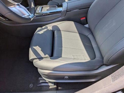 New 2026 Mercedes-Benz CLA 250 image 4