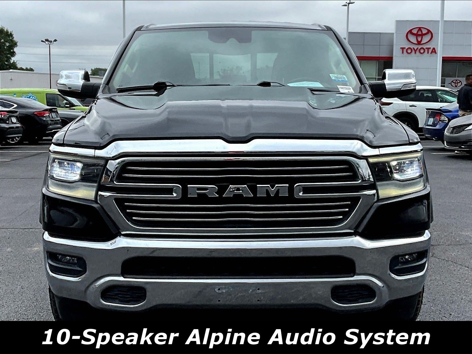 Used 2021 RAM 1500 Laramie AWD/4WD image 2