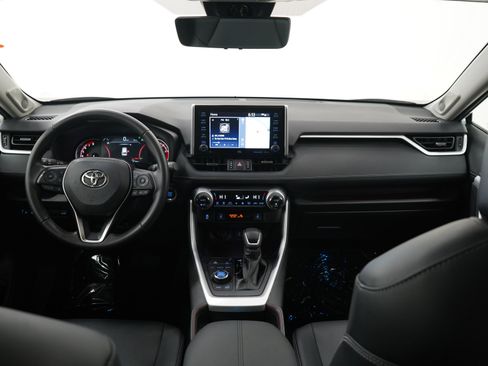 Used 2021 Toyota RAV4 Limited AWD/4WD image 13