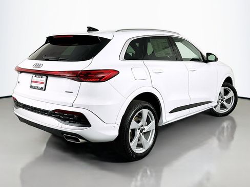 New 2025 Audi Q5 Premium Plus image 13