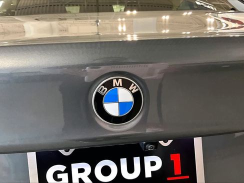 Used 2022 BMW 530i w/ M Sport Package RWD image 10