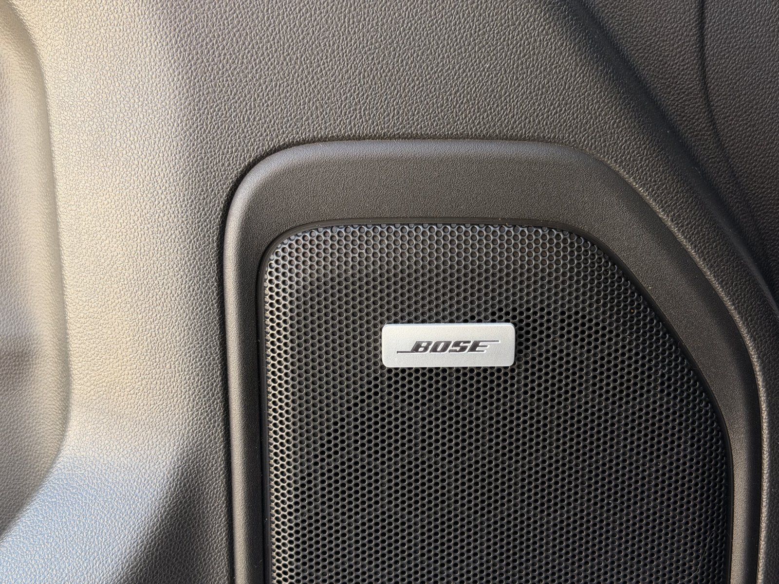 Used 2019 Chevrolet Silverado 1500 LTZ w/ LTZ Plus Package AWD/4WD image 36