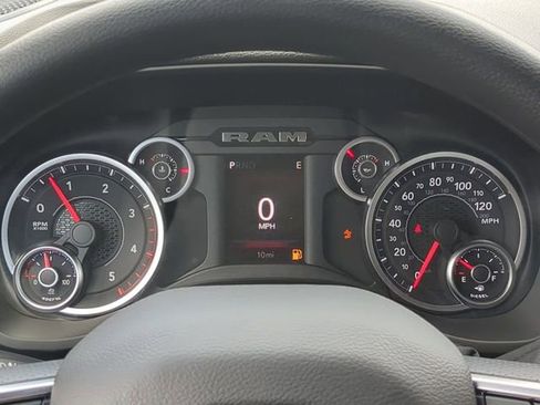 New 2026 RAM 2500 Tradesman AWD/4WD image 31