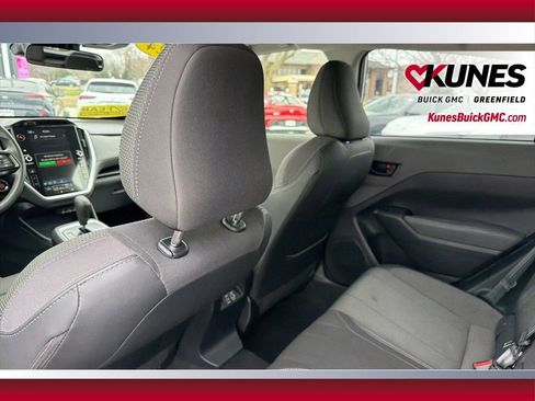Used 2024 Subaru Crosstrek 2.0i Premium AWD/4WD image 32