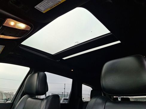 Used 2019 Jeep Grand Cherokee Limited w/ Luxury Group II image 16