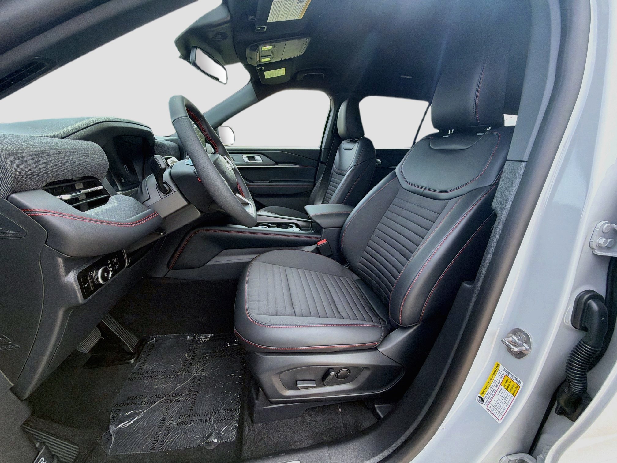 New 2027 Ford Explorer ST-Line w/ Premium Package RWD image 15