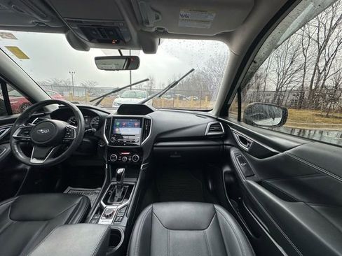 Used 2020 Subaru Forester Touring image 29