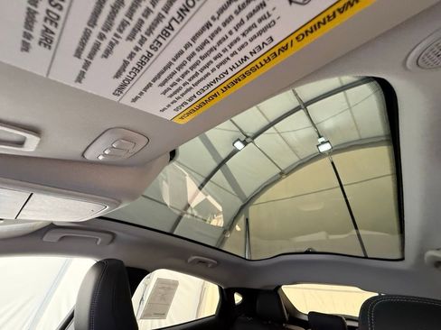 New 2025 Ford Mustang Mach-E Premium image 39