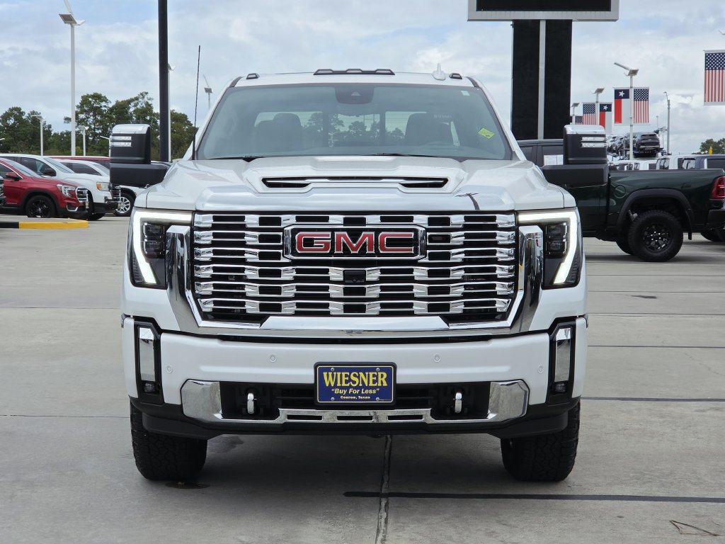 Used 2024 GMC Sierra 2500 Denali w/ Denali Reserve Package AWD/4WD image 2