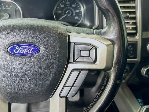 Used 2018 Ford F150 Platinum w/ Equipment Group 701A Luxury image 23