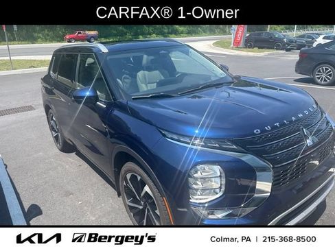Used 2023 Mitsubishi Outlander SEL AWD/4WD image 3