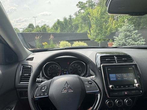 New 2025 Mitsubishi Outlander Sport SE image 24