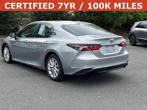 Used 2024 Toyota Camry LE FWD image 4