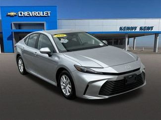 Used 2026 Toyota Camry LE FWD video 1
