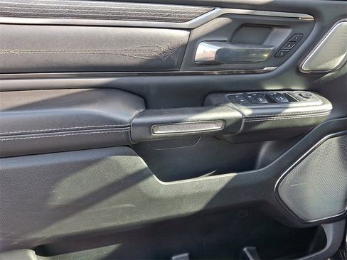 Used 2019 RAM 1500 Limited image 12