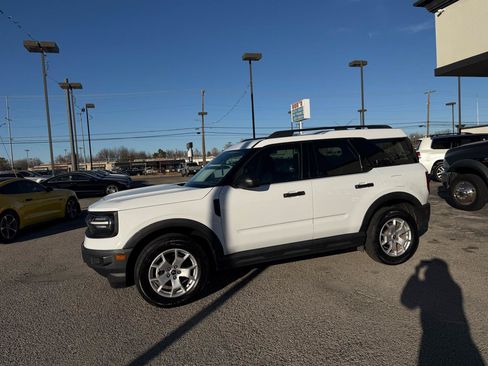 Used 2021 Ford Bronco Sport AWD/4WD image 3