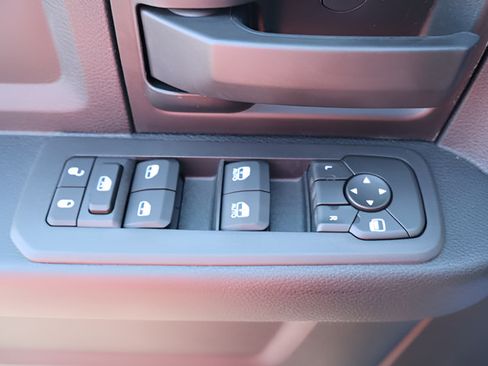 New 2026 RAM 2500 Tradesman AWD/4WD image 16