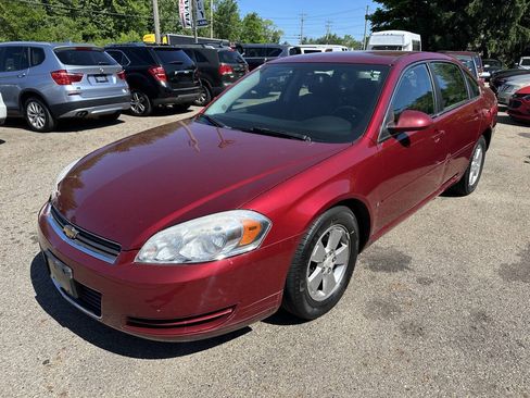 Used 2008 Chevrolet Impala LT w/ Luxury Edition Package FWD image 2