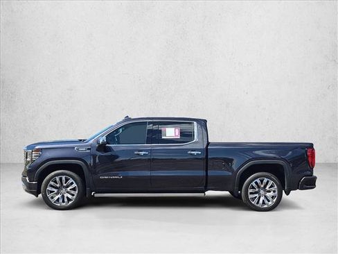 Used 2024 GMC Sierra 1500 Denali w/ Denali Reserve Package AWD/4WD image 8