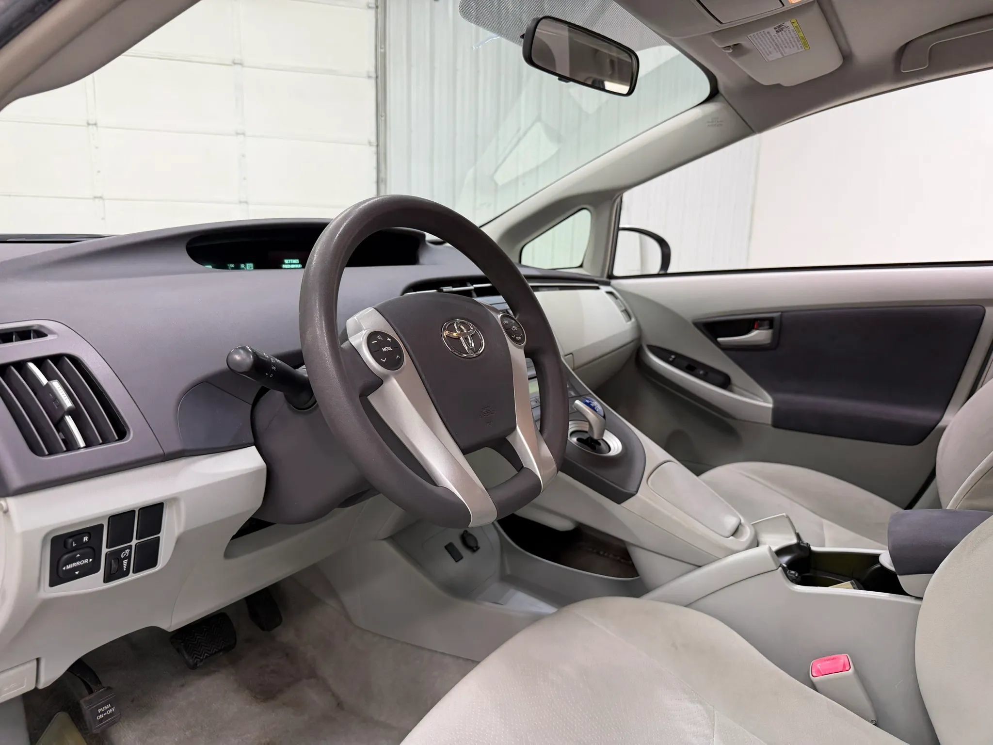 Used 2011 Toyota Prius Two FWD image 12